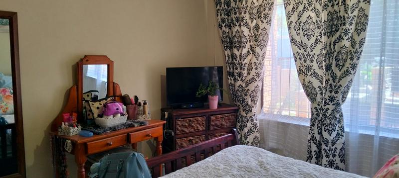 2 Bedroom Property for Sale in Soneike Western Cape